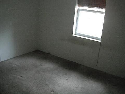 4th image of 1421 Turner St