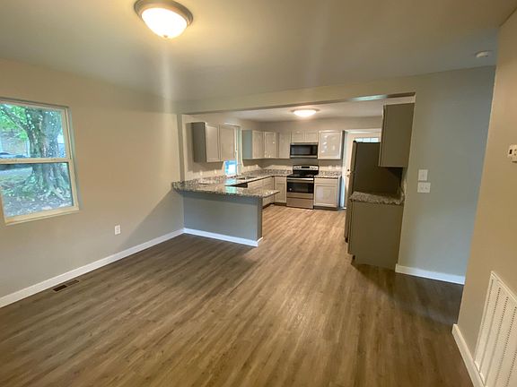 Living/Kitchen
