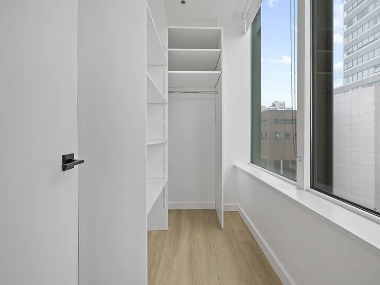 Soundview Apartments — Photo 34
