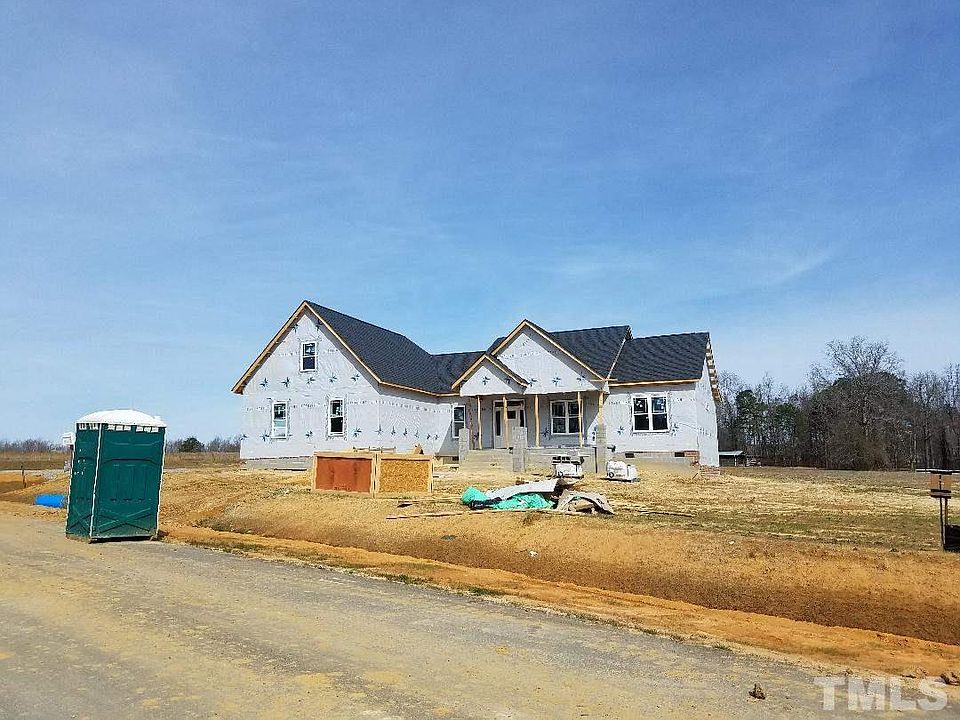 2nd image of 7900 Springmonte Ln