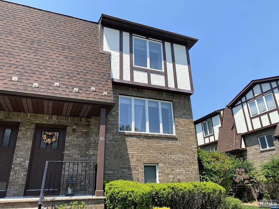 1st image of 46 Canterbury Ln