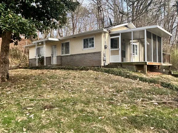 2300 Mount Olive Rd, Knoxville, TN 37920