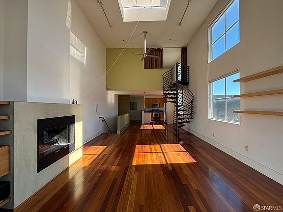 4th image of 49 Missouri St APT 11
