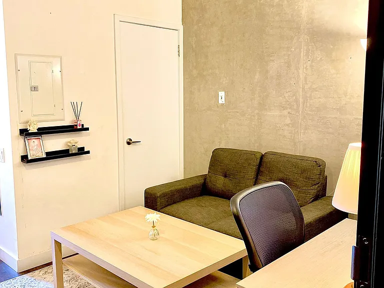 25 Oxley St #303 — Photo 10