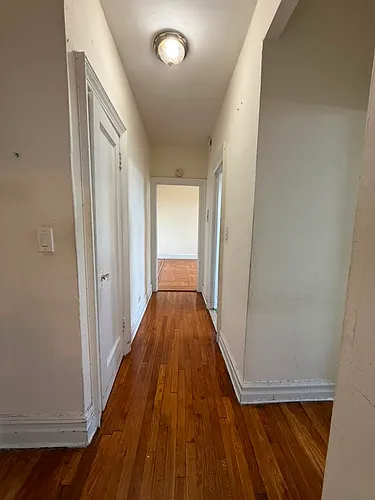 10916 Myrtle Ave Photo 1