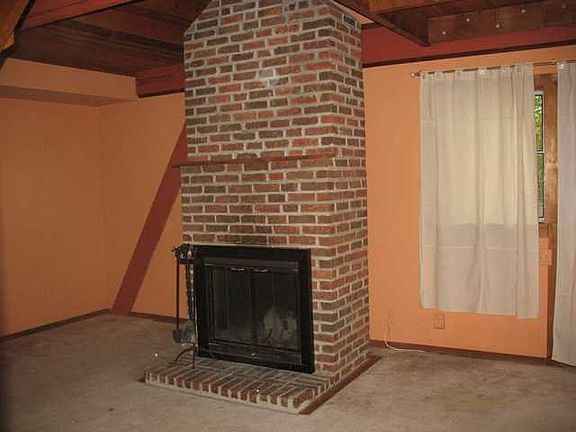3rd image of 5624 Stouder Pl NW
