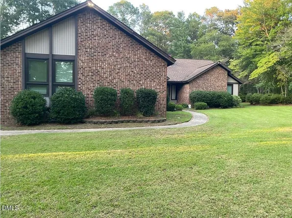 432 Dogwood Trl, Goldsboro, NC 27534