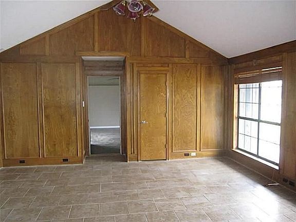 5th image of 6926 Dove Creek Dr
