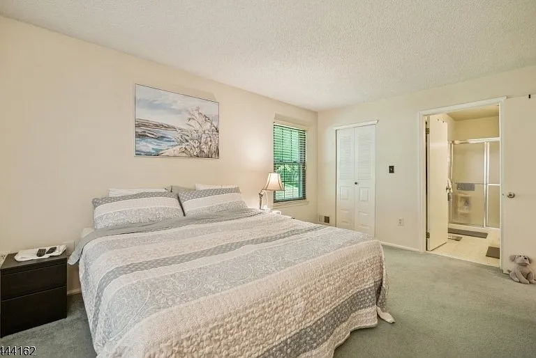 269 English Pl — Photo 10