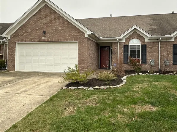 12566 Spring Falls Ct, Louisville, KY 40229