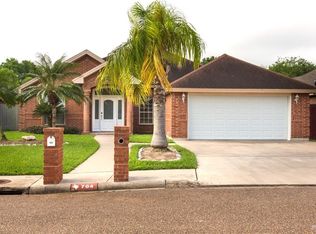 704 E 28th St, Mission, TX 78574