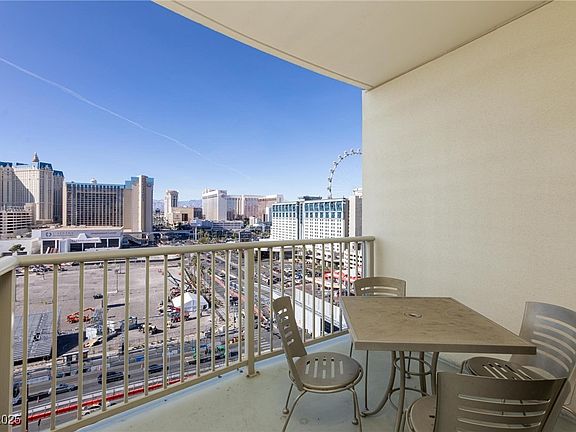 5th image of 211 E Flamingo Rd #1003