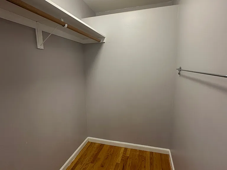 1613 Mariposa Ave — Photo 31