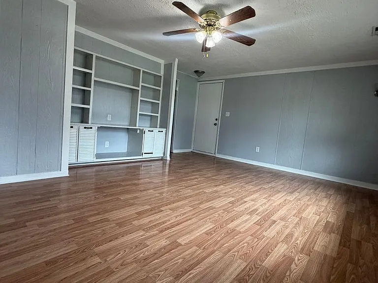5003 Terry Dr — Photo 7