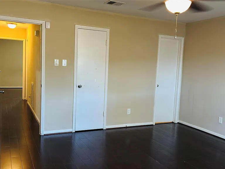 11407 Hazen St — Photo 19