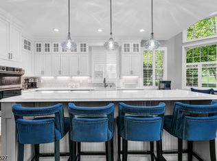 7 Witherspoon Ln, Basking Ridge, NJ 07920