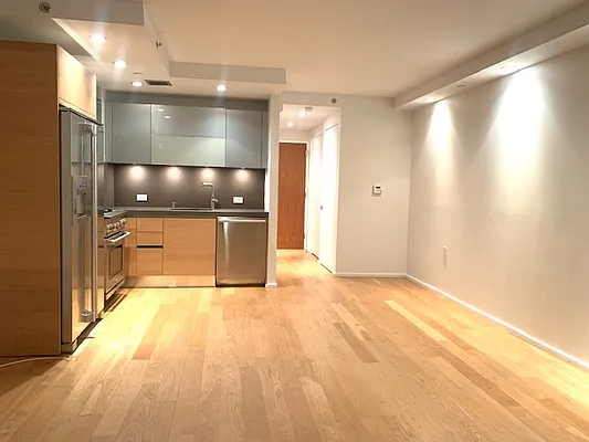 Rented by Isley Residential | media 13