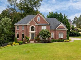 5415 Avonshire Ln, Cumming, GA 30040