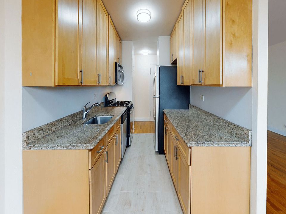 1st image of 341 10th St APT 6A