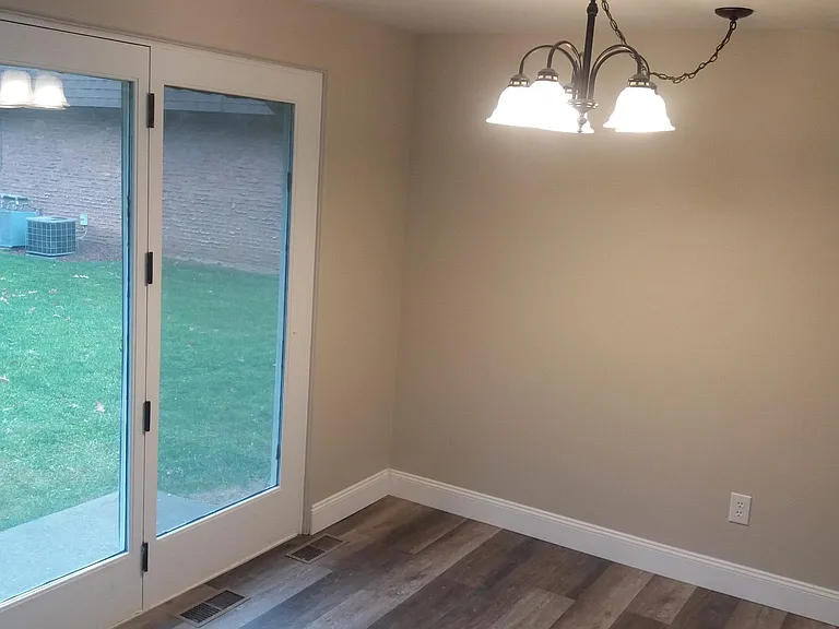 1386 Lincoln Dr #0 — Photo 4