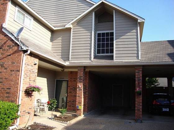 1st image of 2503 Peargrove Cir
