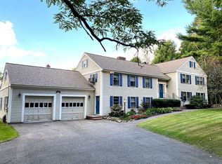 9 Robinson Rd, Westford, MA 01886
