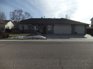 1859 W Sunny Slope Dr, Meridian, ID 83642