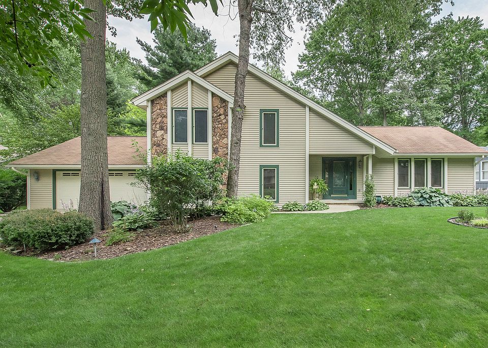 1st image of 5116 Huntington Dr