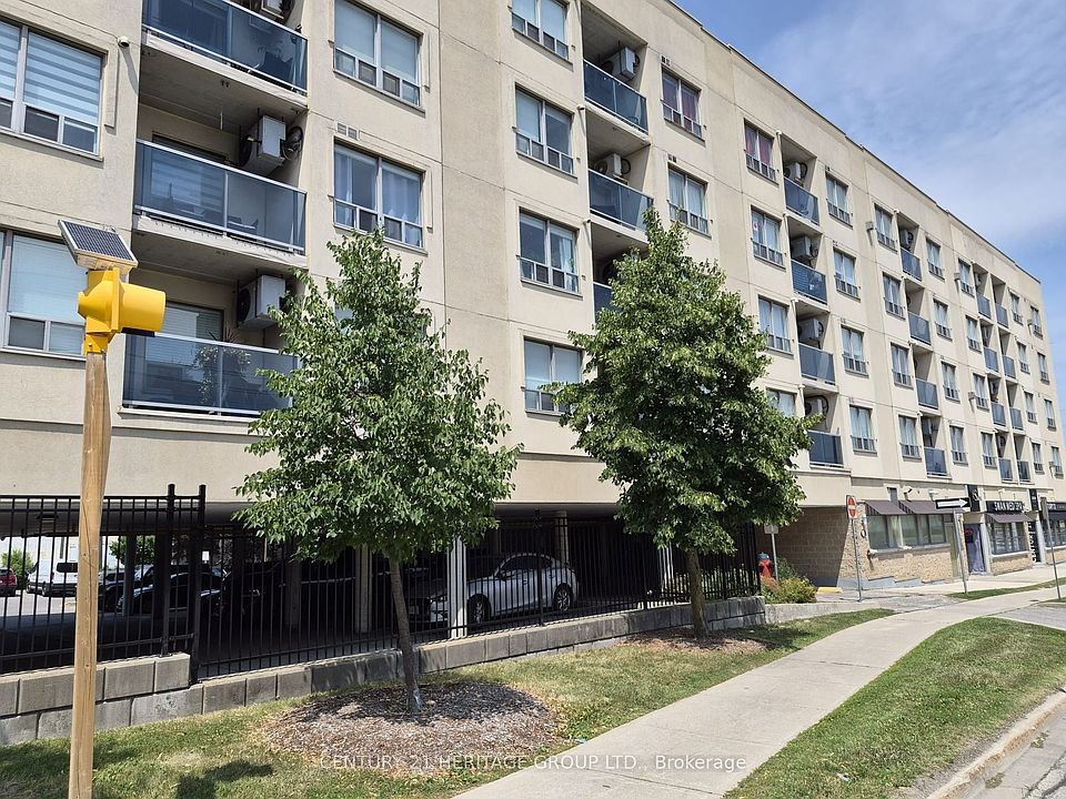 1st image of 160 Wellington St #513