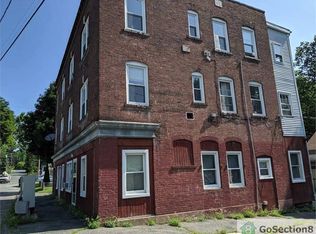 64 3rd St FLOOR 2, Pittsfield, MA 01201