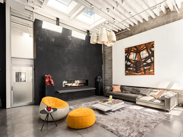 47 4th Street image 1 of 27