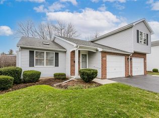 127 Flower Dale Dr, Rochester, NY 14626