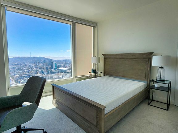 3rd image of 425 1st St Unit 4305