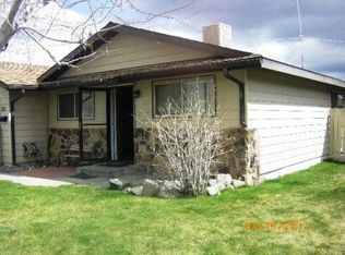 215 W Applegate Way, Carson City, NV 89706