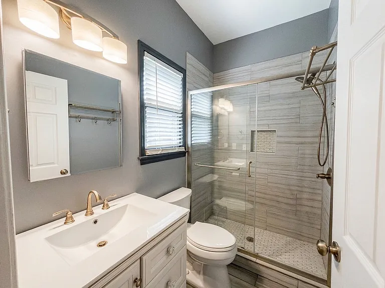 1045 Boulevard Dr SE — Photo 7