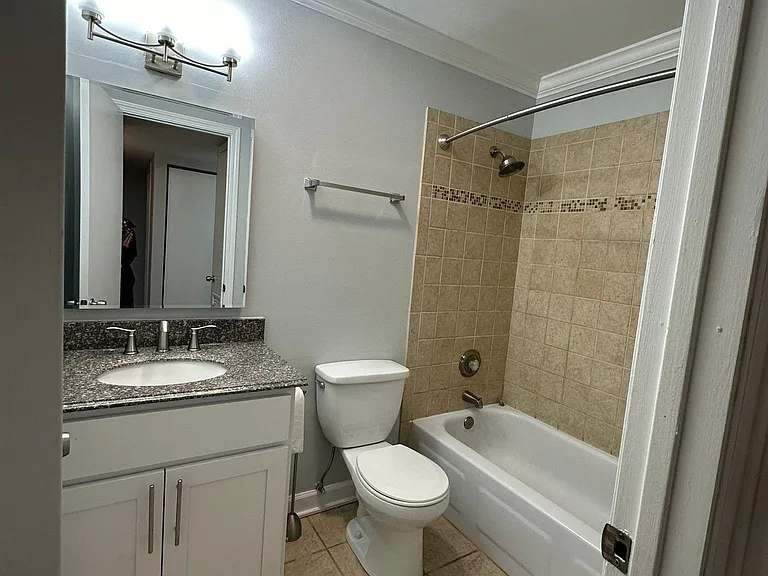 2nd bathroom common to bedroom 2 and 3