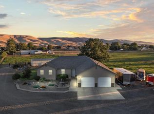 158803 W Buena Vista Rd, Prosser, WA 99350