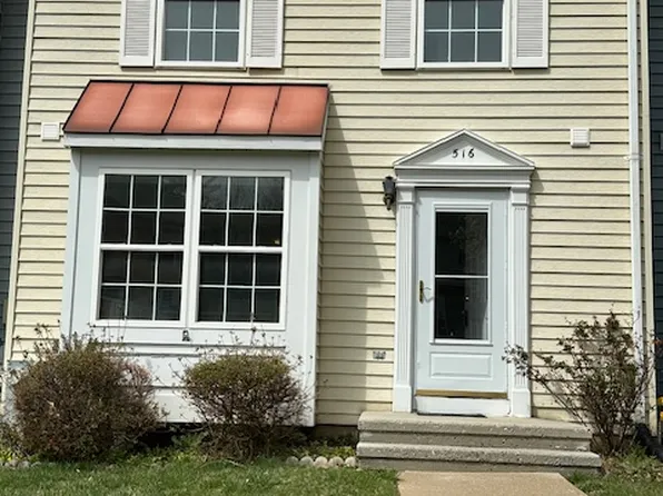 516 Crossbridge Dr, Westminster, MD 21158