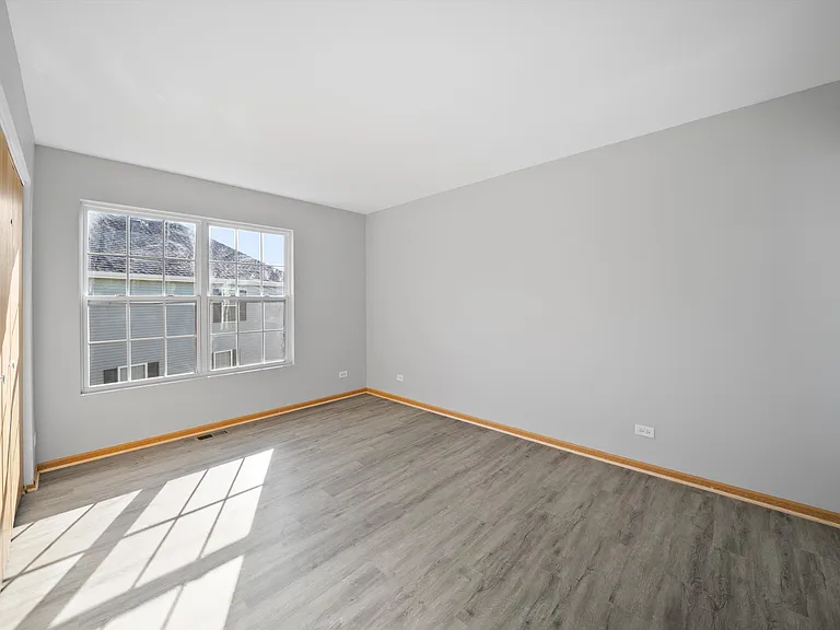 1688 W Turtle Creek Ln — Photo 12
