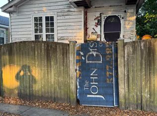2 S Enston Ave, Charleston, SC 29403
