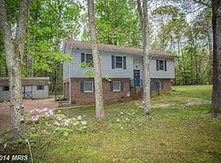 8352 Kennedy Dr, King George, VA 22485