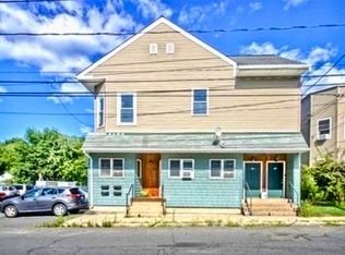 29 Parsons St #1, Easthampton, MA 01027