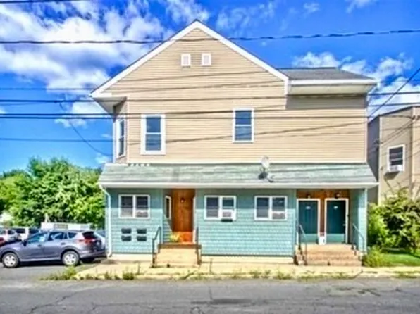 29 Parsons St #1, Easthampton, MA 01027