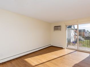 426 Pleasant St APT 12, Malden, MA 02148