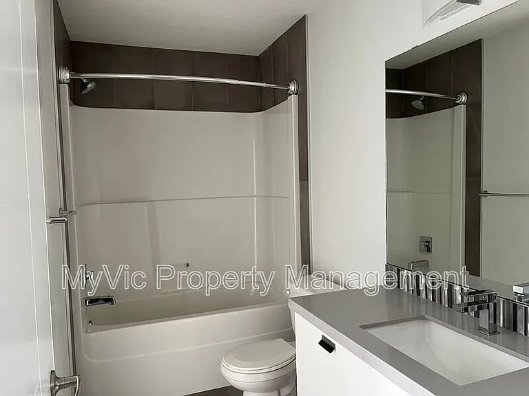 8724 150th St NW #UPPER — Photo 8