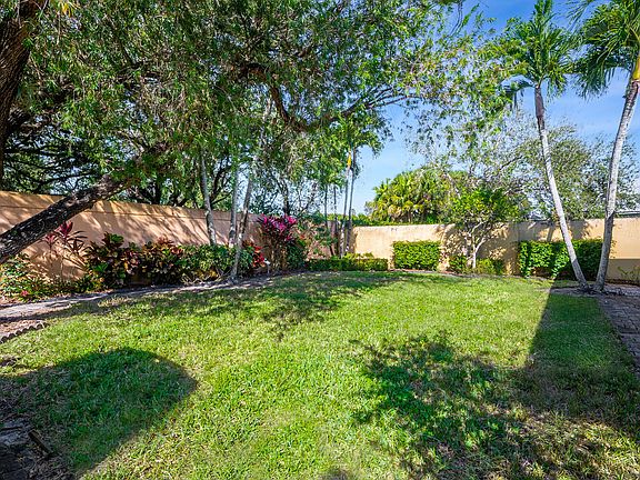 4th image of 2873 SW Brighton Way