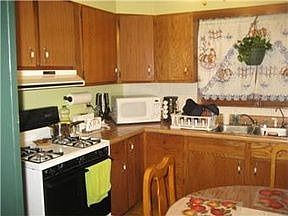 2nd image of 3811 Washington Ave