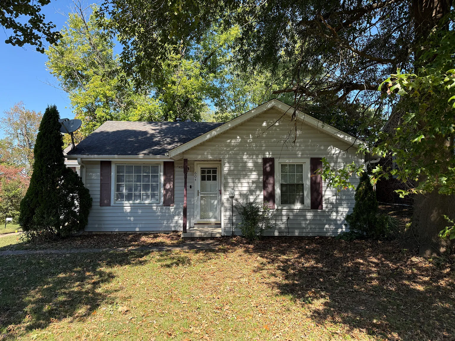 2 bed, 1020 sqft, $1,350 — Photo 2