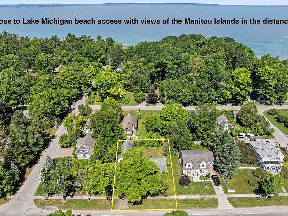 1st image of 408 S Main St