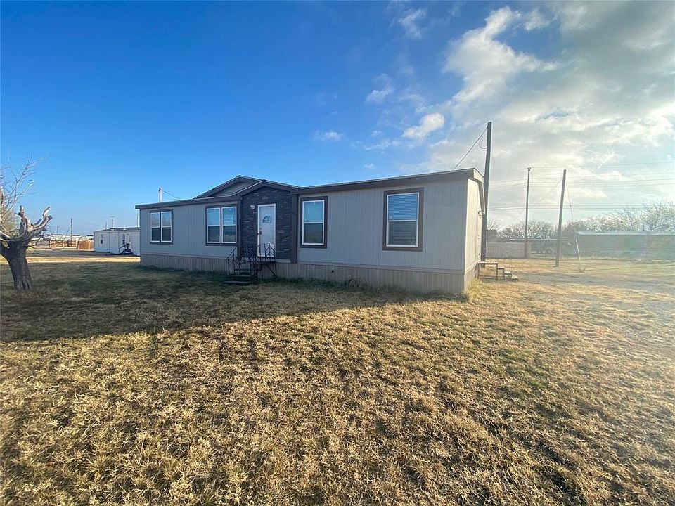 1st image of 115 Crest Dr